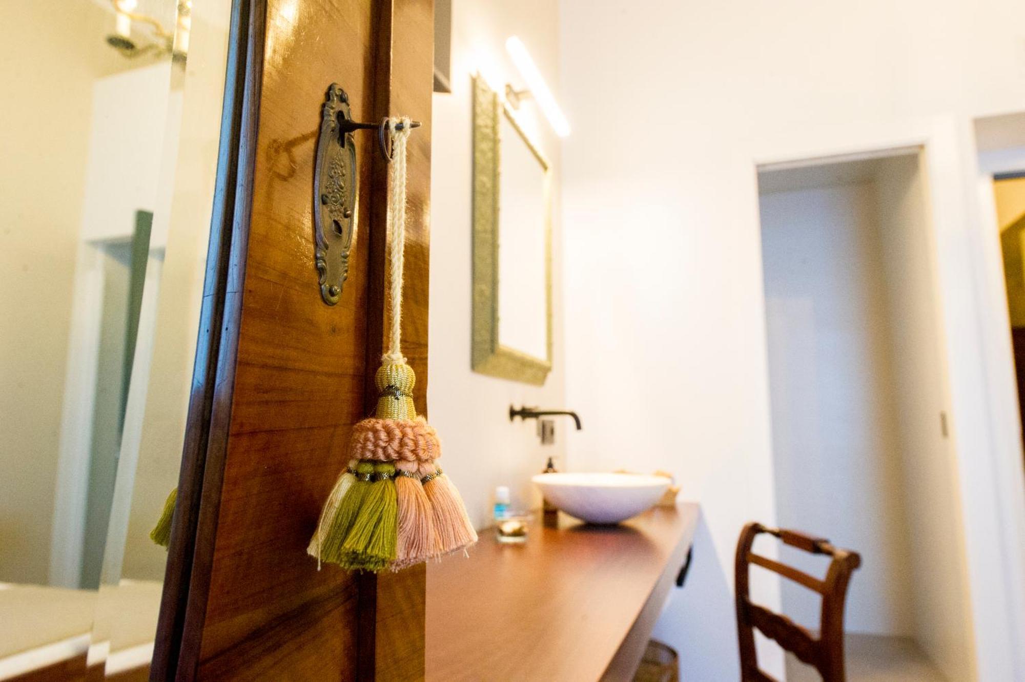 Bed and Breakfast Bolet Casa Modernista Castellvi de la Marca Экстерьер фото